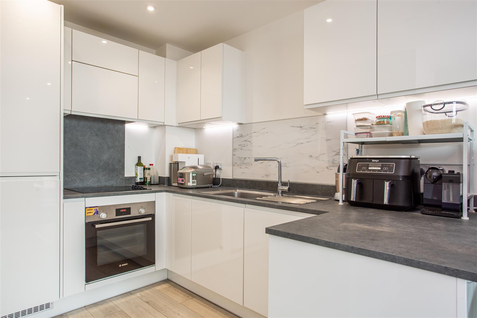 1 bed property in Corsican Square, Bow